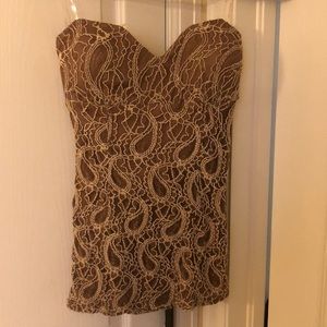 Strapless top